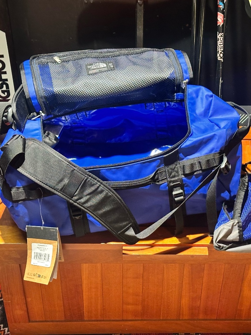 The North Face Base Camp Duffel Bag - Size Small (50L) NWT Blue/Black